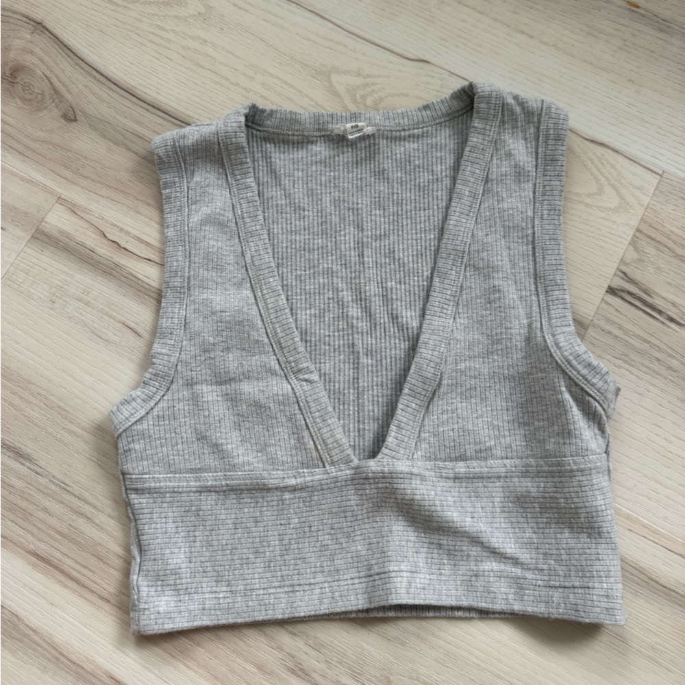 Garage Light Gray Ribbed V-Neck Crop Top